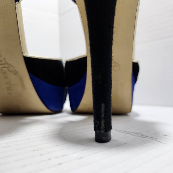 Ivanka Trump Kyra2 Peep-toe Suede Platform High Heels - Picture 6 of 11